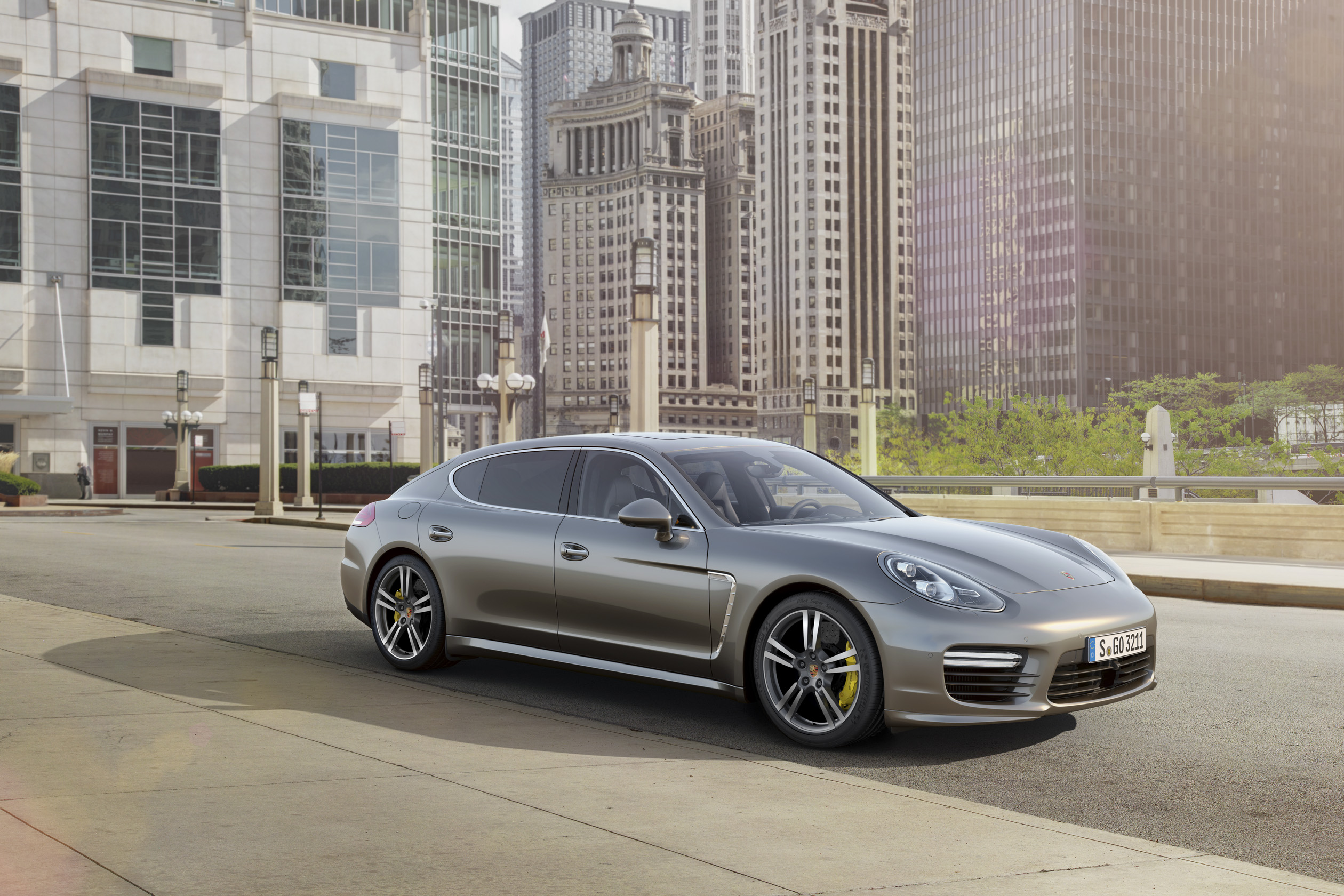 Porsche Panamera Turbo S Executive